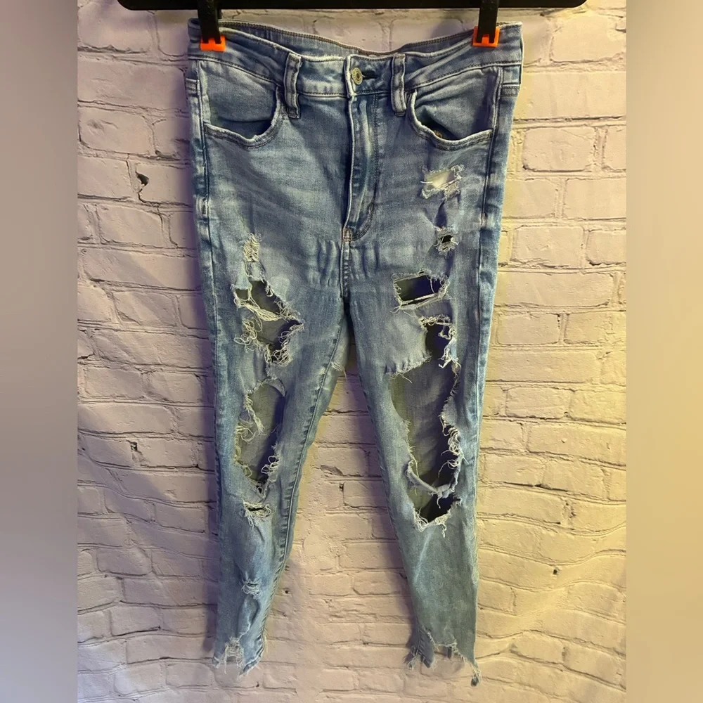 American Eagle Next Level‎ Stretch Hi-Rise Distressed Jeans 8 SHORT Women’s